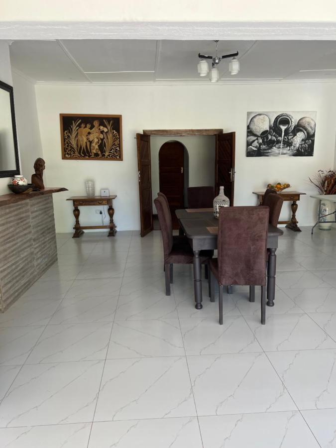 Mukala Lodge Lusaka Extérieur photo