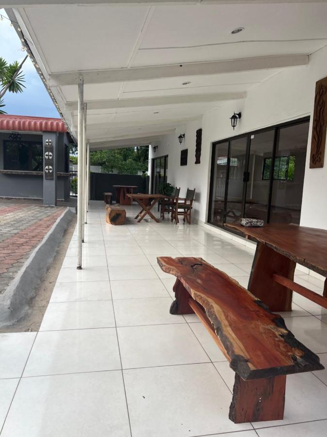 Mukala Lodge Lusaka Extérieur photo